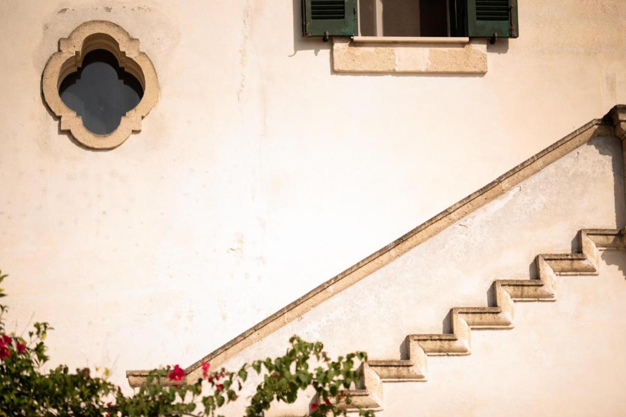 Villa Encantamiento - Dimora Gelsomino - Masseria Storica Nel Cuore Della Puglia Con Piscina Latiano Eksteriør billede