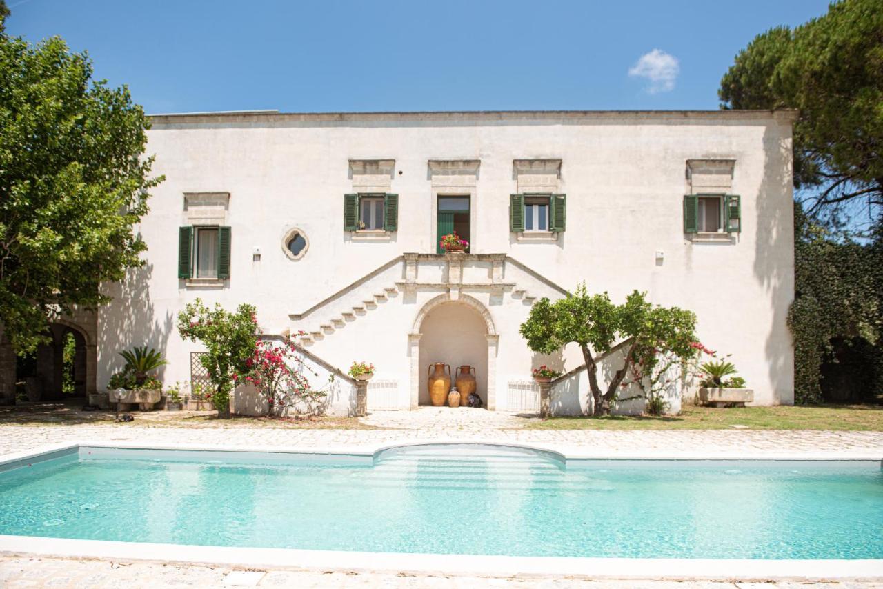 Villa Encantamiento - Dimora Gelsomino - Masseria Storica Nel Cuore Della Puglia Con Piscina Latiano Eksteriør billede