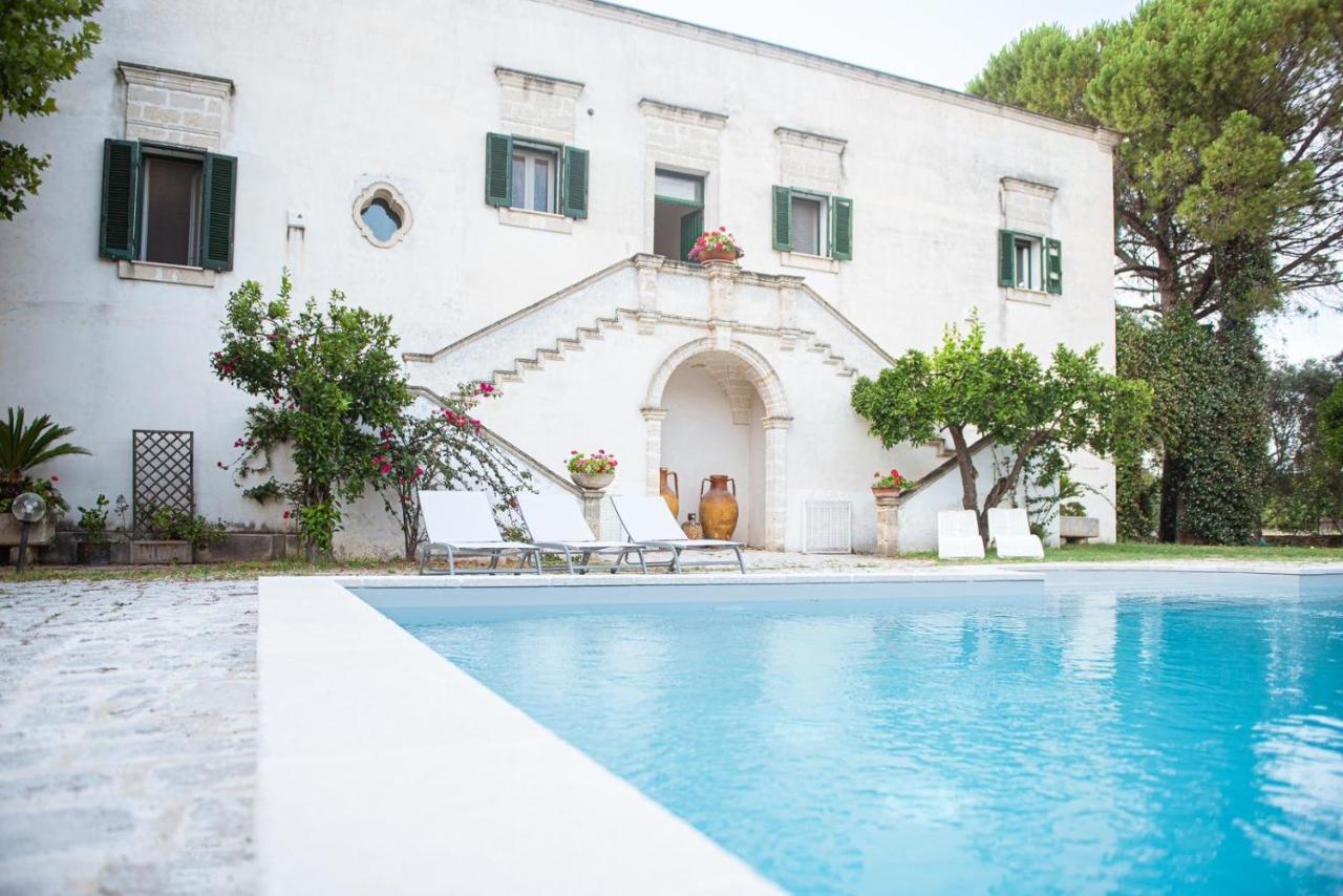 Villa Encantamiento - Dimora Gelsomino - Masseria Storica Nel Cuore Della Puglia Con Piscina Latiano Eksteriør billede